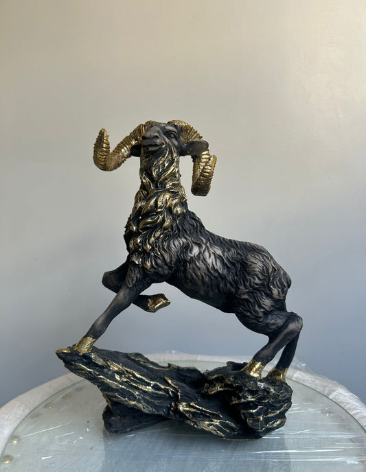 MARKHOR – VINTAGE EDITION
