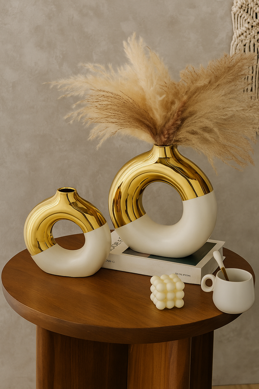Dual-Texture Donut Vase - Premium Ivory Gold