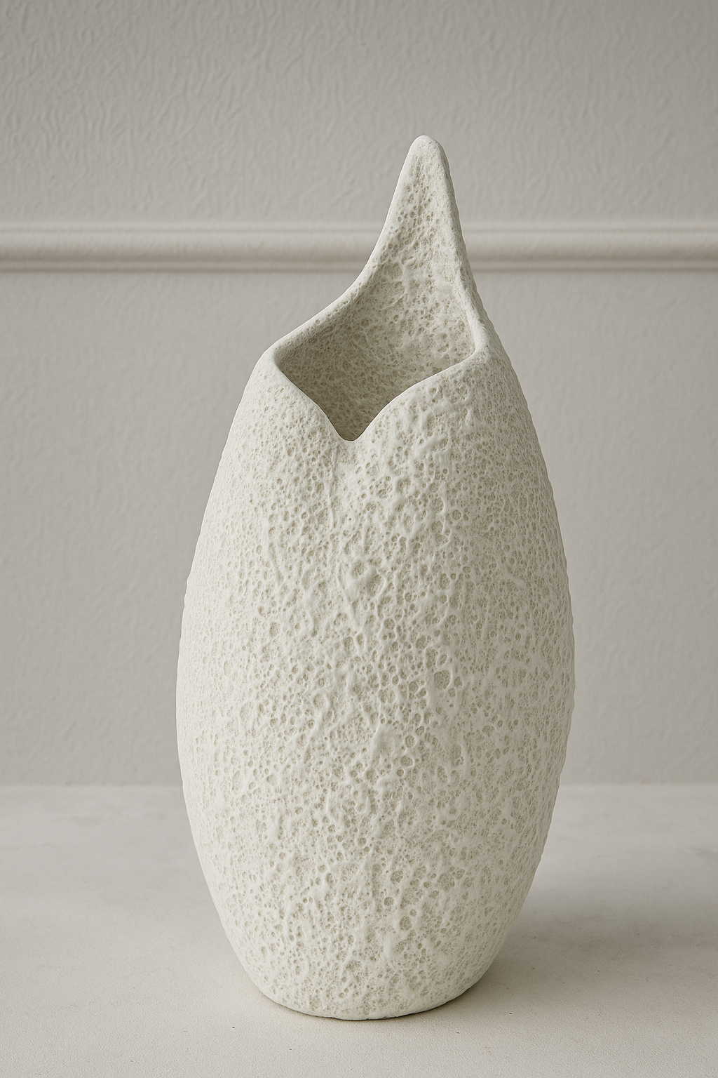 Premium Nova Ceramic Vase