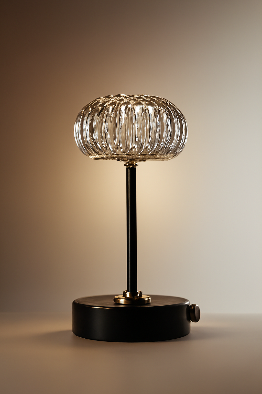 Nooran - Contemporary Candle Stand